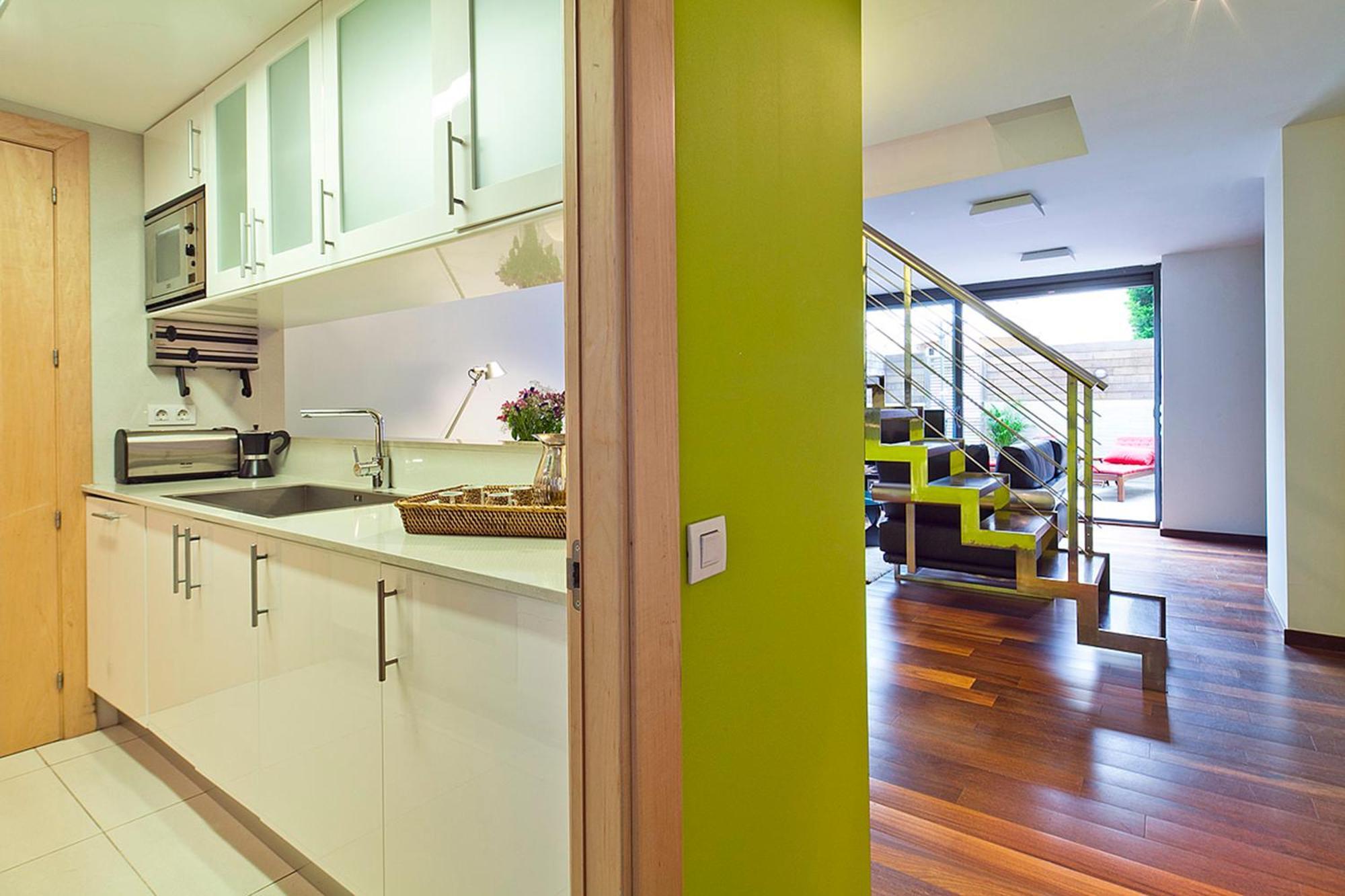 My Space Emirates - Splendid Apartment With Terrace And Pool Near Park Gueell บาร์เซโลนา ภายนอก รูปภาพ