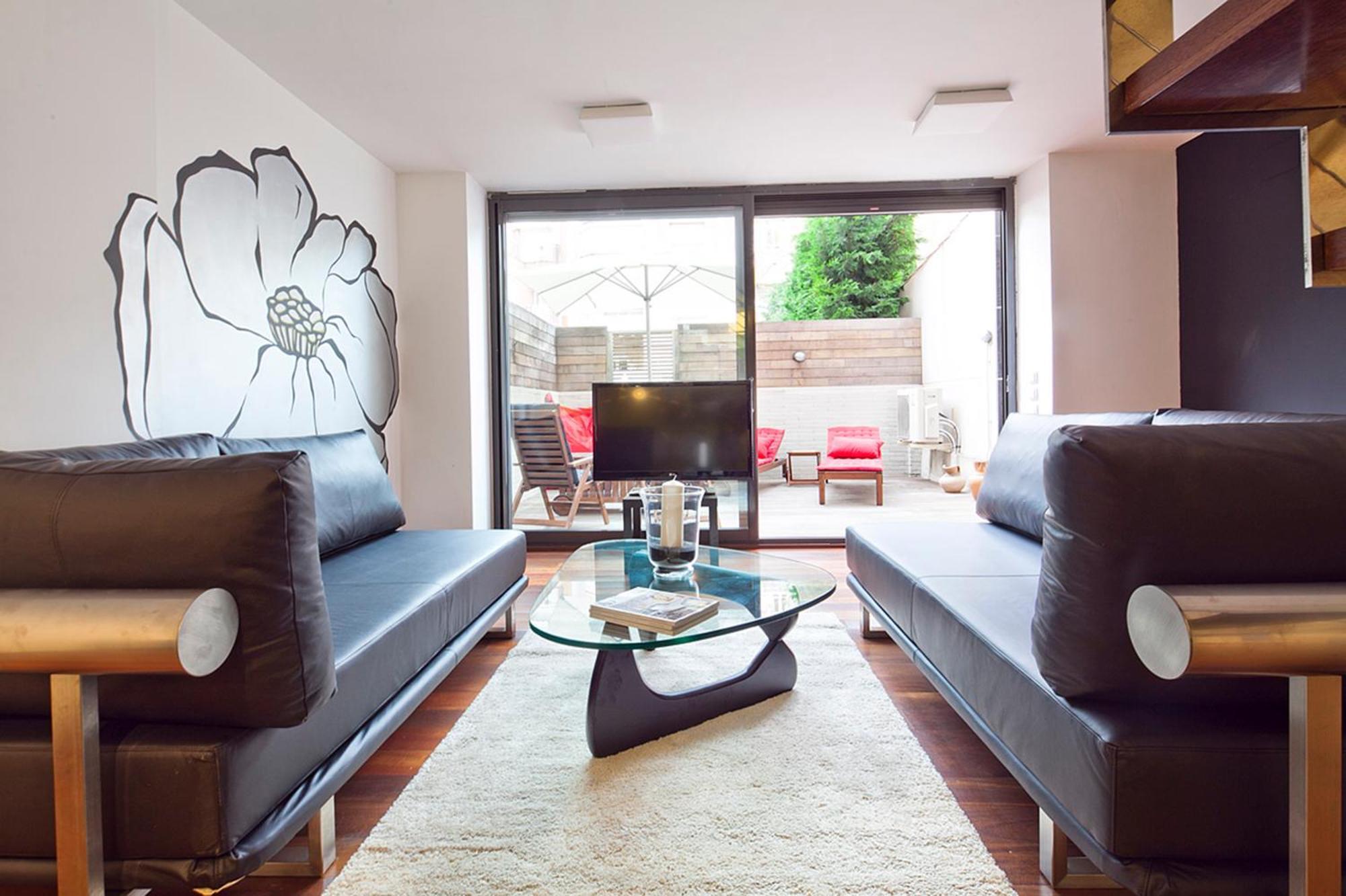 My Space Emirates - Splendid Apartment With Terrace And Pool Near Park Gueell บาร์เซโลนา ภายนอก รูปภาพ