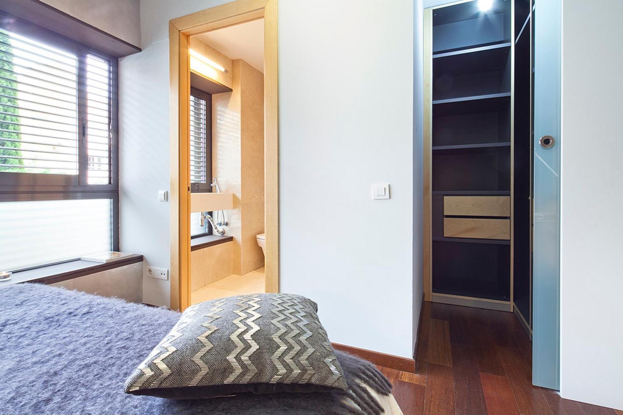 My Space Emirates - Splendid Apartment With Terrace And Pool Near Park Gueell บาร์เซโลนา ภายนอก รูปภาพ