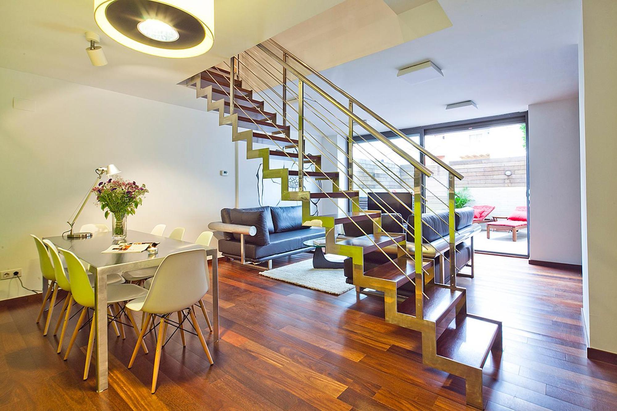 My Space Emirates - Splendid Apartment With Terrace And Pool Near Park Gueell บาร์เซโลนา ภายนอก รูปภาพ