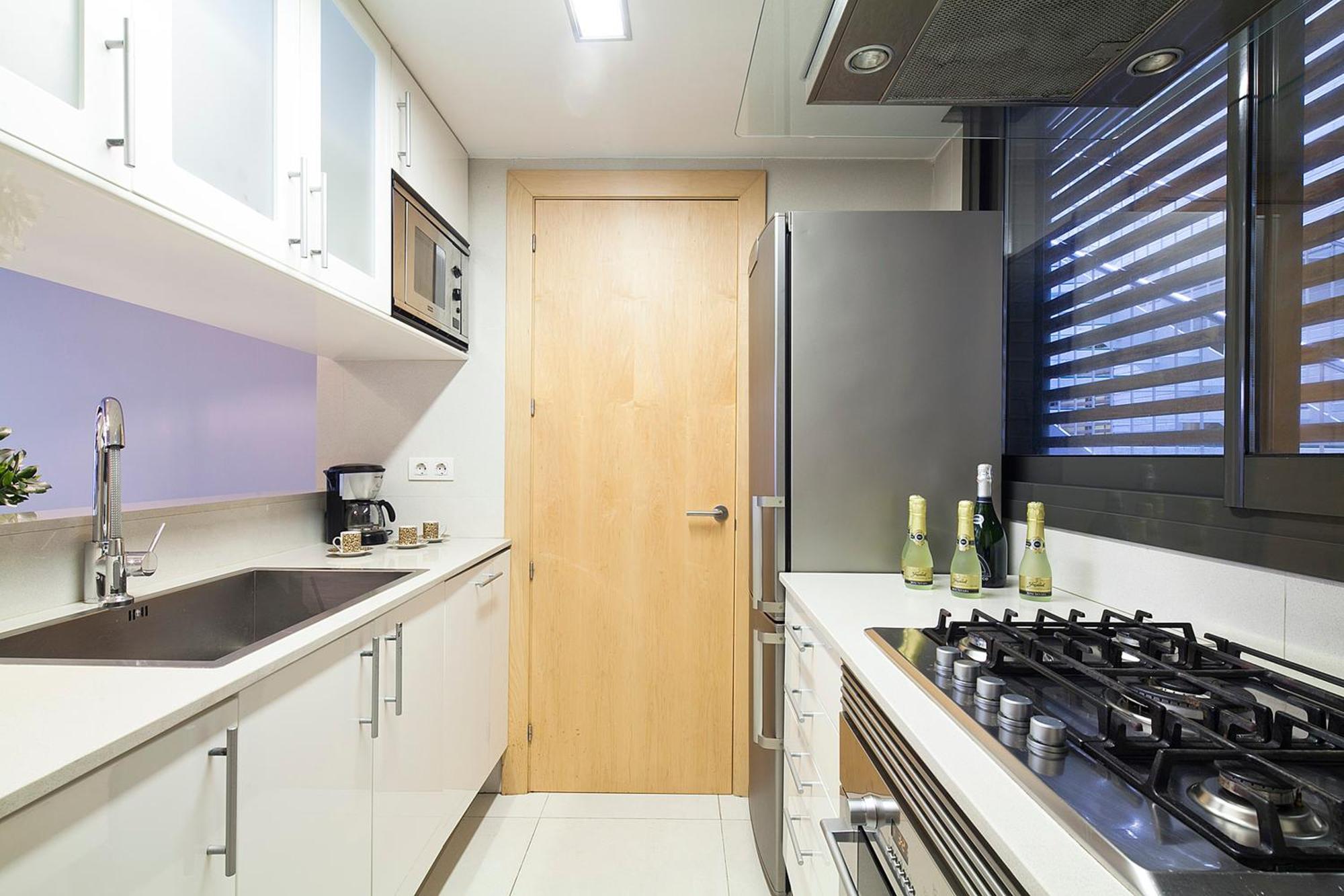 My Space Emirates - Splendid Apartment With Terrace And Pool Near Park Gueell บาร์เซโลนา ห้อง รูปภาพ